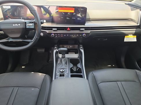 New 2026 Kia Sorento S FWD image 14