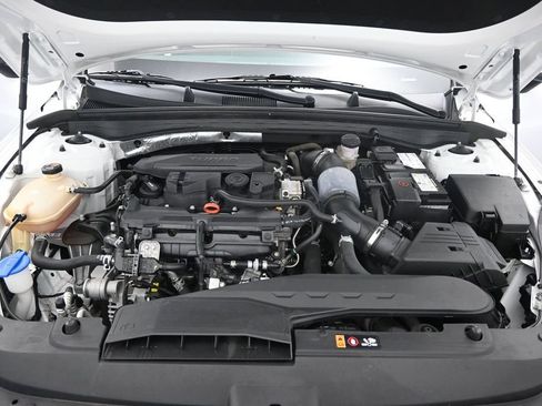 Certified 2022 Kia K5 LXS AWD/4WD image 13