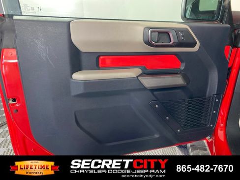 Used 2022 Ford Bronco Wildtrak AWD/4WD image 12