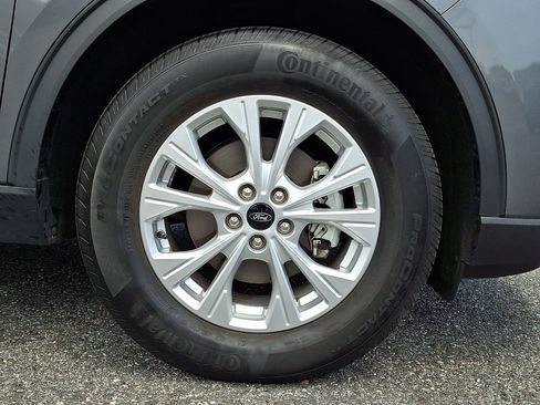 Certified 2023 Ford Escape Active AWD/4WD image 8