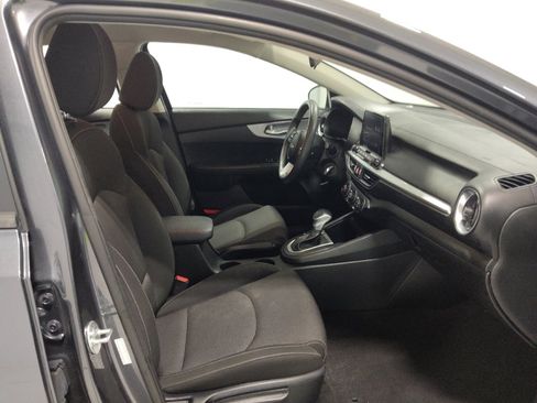 Used 2023 Kia Forte LXS w/ LXS Technology Package FWD image 21