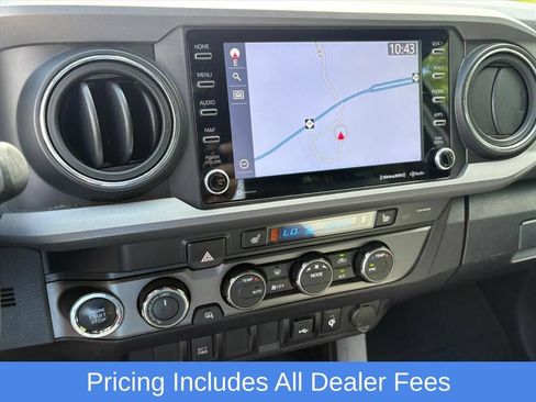 Used 2022 Toyota Tacoma TRD Sport w/ TRD Premium Sport Package AWD/4WD image 10