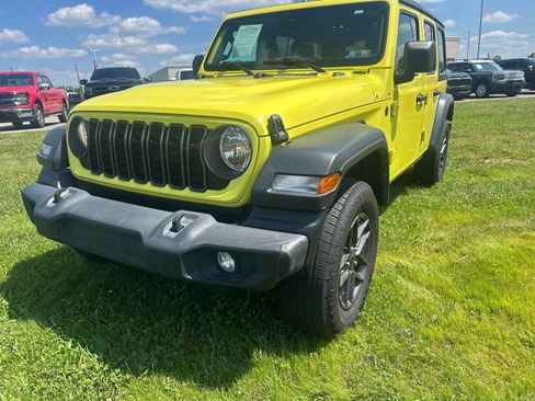 Used 2024 Jeep Wrangler Unlimited Sport AWD/4WD image 1