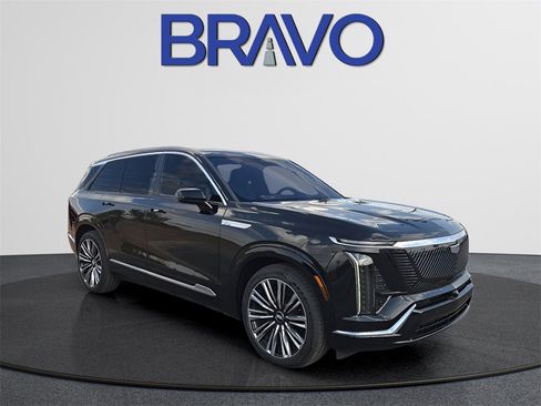 New 2026 Cadillac Vistiq Premium Luxury w/ LPO, Floor Liner Package image 2