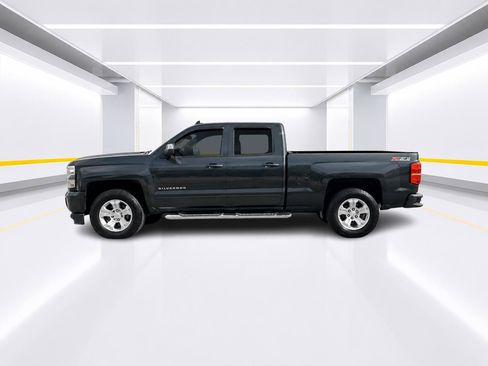 Used 2017 Chevrolet Silverado 1500 LT w/ All Star Edition AWD/4WD image 2
