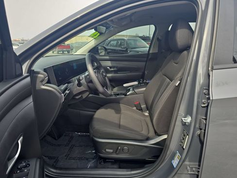 Used 2026 Hyundai Tucson SEL FWD image 13