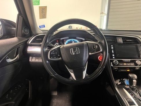 Used 2018 Honda Civic EX-T image 21