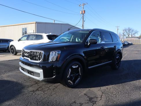 New 2025 Kia Telluride EX image 3