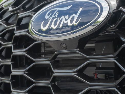 New 2026 Ford Explorer ST-Line AWD/4WD image 6