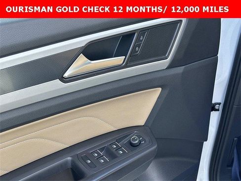 Used 2023 Volkswagen Atlas Cross Sport SEL R-Line image 16