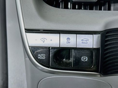 Used 2024 Hyundai Ioniq 5 SEL RWD image 17