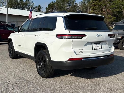 Used 2023 Jeep Grand Cherokee L Limited image 5