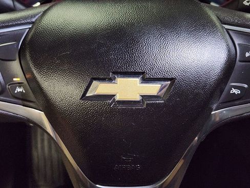 Used 2020 Chevrolet Equinox LT image 47