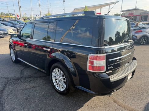 Used 2016 Ford Flex SEL w/ Equipment Group 202A AWD/4WD image 3
