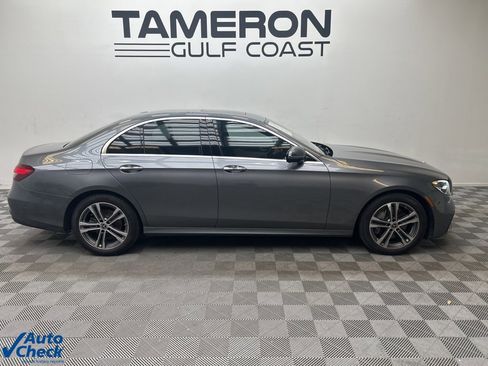 Used 2021 Mercedes-Benz E 350 Sedan image 4