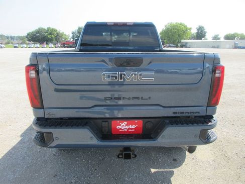 New 2026 GMC Sierra 2500 Denali Ultimate AWD/4WD image 6