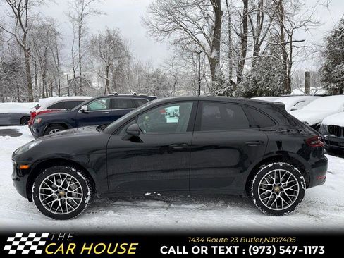 Used 2018 Porsche Macan S image 13