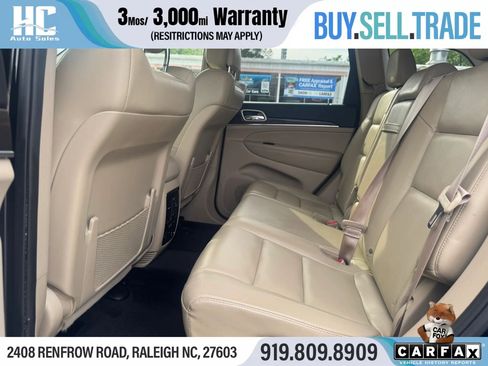 Used 2017 Jeep Grand Cherokee Limited image 14