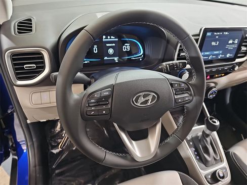 New 2026 Hyundai Venue SEL image 15