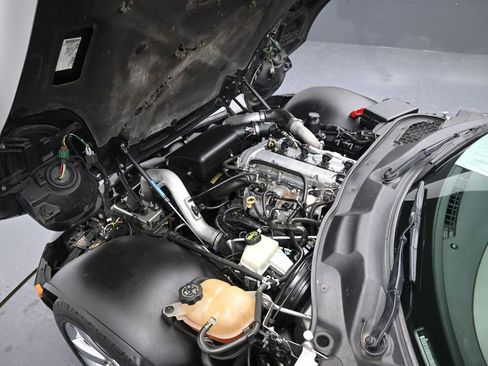 Used 2009 Pontiac Solstice GXP w/ Premium Package image 24