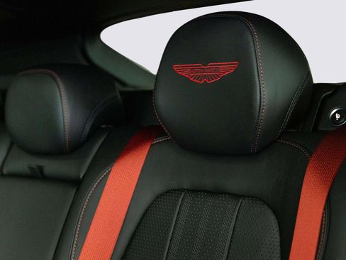 New 2026 Aston Martin DBX 707 image 44