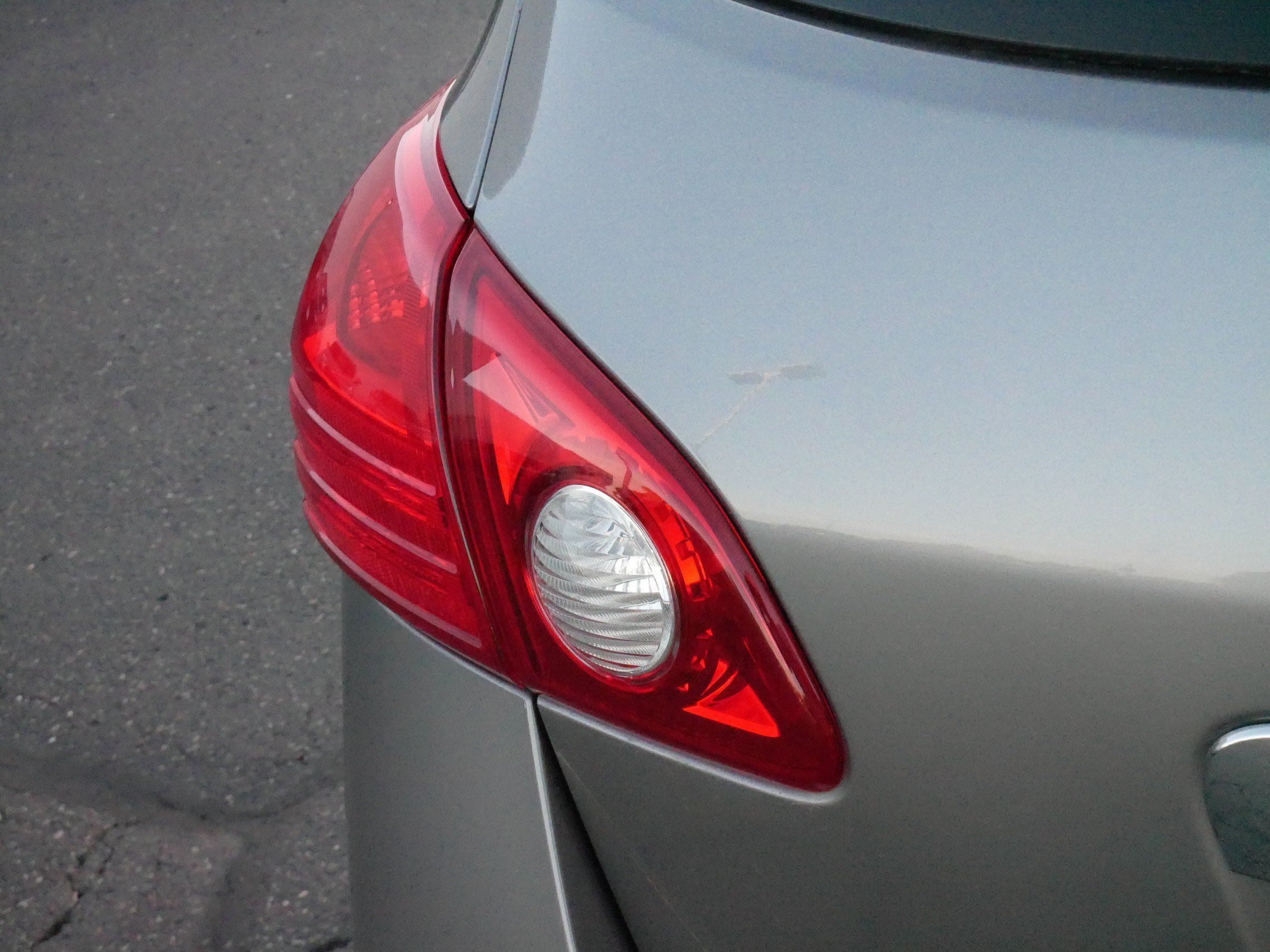 Used 2013 Nissan Rogue SL AWD/4WD image 17