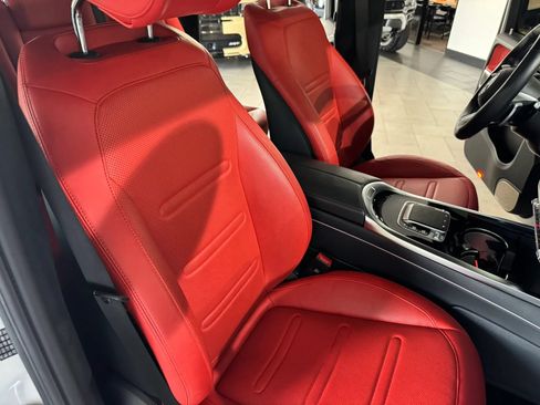 Used 2025 Mercedes-Benz G 550 image 16