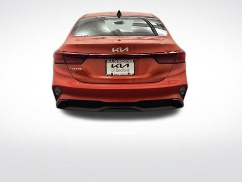 Certified 2024 Kia Forte LXS FWD image 6