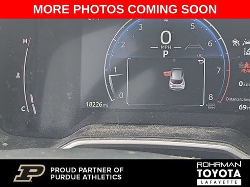 Used 2024 Toyota Corolla XSE FWD image 8