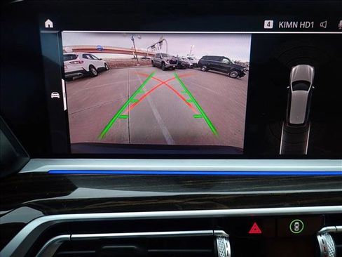 Used 2021 BMW X7 xDrive40i w/ M Sport Package image 19