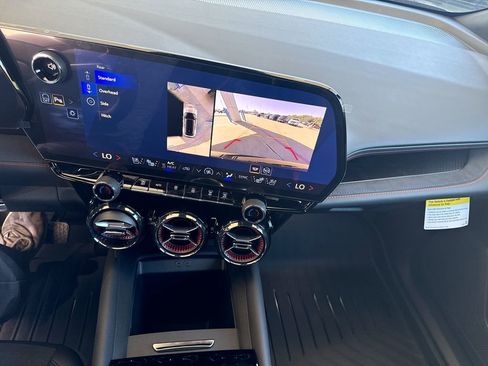 New 2026 Chevrolet Blazer EV RS image 15