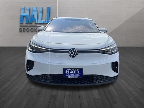 Certified 2025 Volkswagen ID.4 Pro AWD/4WD image 8