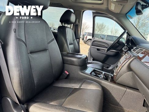 Used 2013 GMC Sierra 2500 Denali w/ Suspension Package, Off-Road image 33