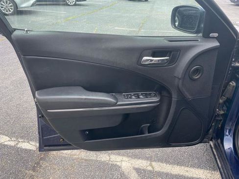 Used 2014 Dodge Charger SXT w/ Sport Appearance Group RWD image 10