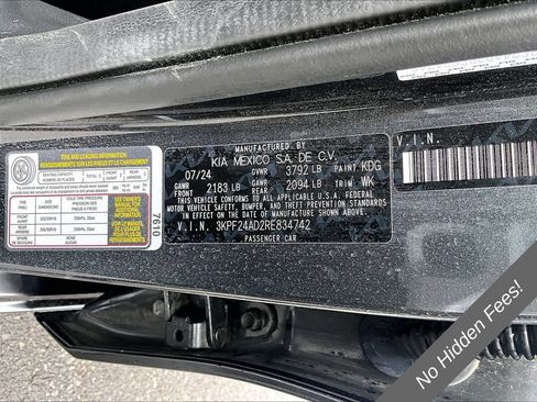 Used 2024 Kia Forte LXS FWD image 28