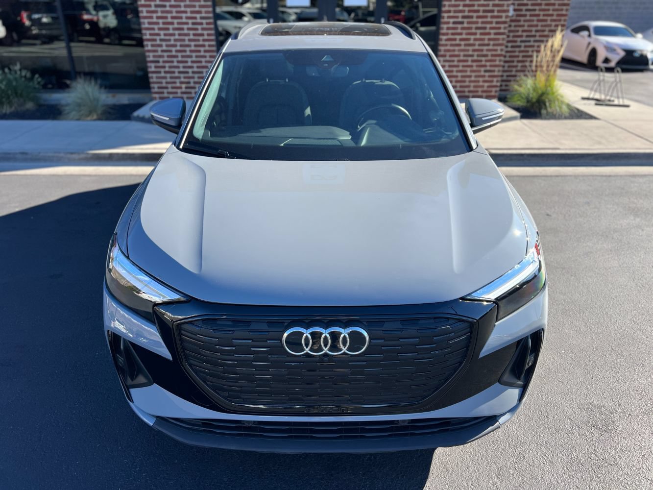 Used 2024 Audi Q4 e-tron Premium Plus w/ Premium Plus AWD/4WD image 9