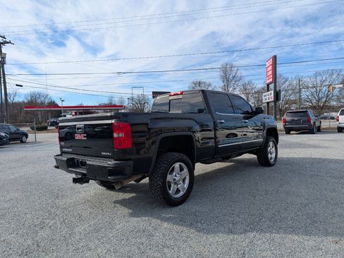 Used 2015 GMC Sierra 2500 Denali image 5