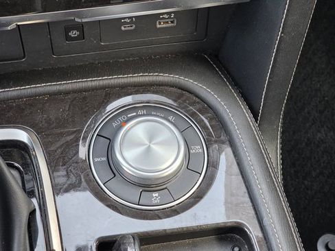 Used 2024 INFINITI QX80 Luxe image 20