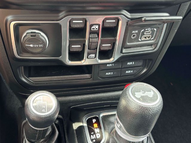 Used 2021 Jeep Wrangler Unlimited Sport AWD/4WD image 18