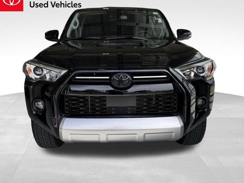 Certified 2024 Toyota 4Runner TRD Off-Road Premium AWD/4WD image 2