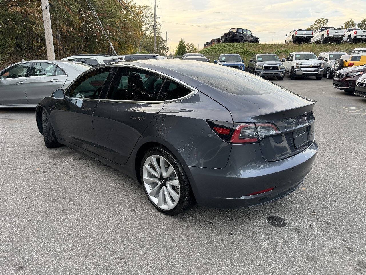 Used 2019 Tesla Model 3 Long Range AWD/4WD image 5