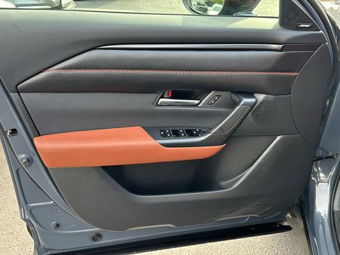 Used 2024 MAZDA CX-50 2.5 Turbo w/ Premium Plus Pkg image 10