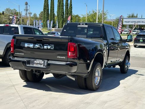New 2026 RAM 3500 Laramie w/ Max Tow Package AWD/4WD image 6