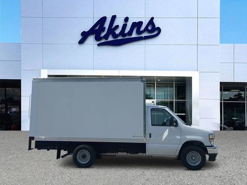 New 2026 Ford E-350 and Econoline 350 Super Duty w/ Power Equipment Group RWD image 1