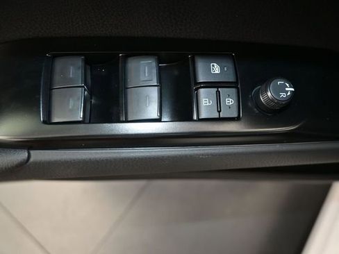 New 2026 Toyota Camry Hybrid w/ Multimedia Upgrade Package image 12