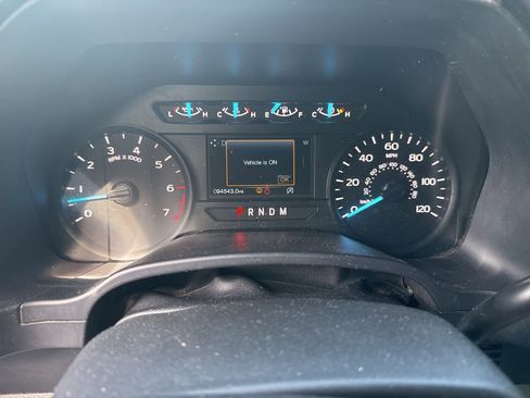 Used 2019 Ford F150 XL w/ Equipment Group 101A Mid AWD/4WD image 4