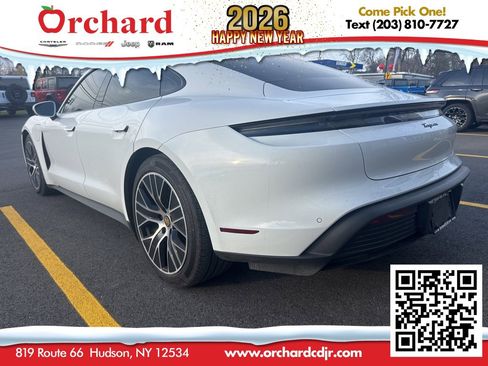 Used 2021 Porsche Taycan Base image 5