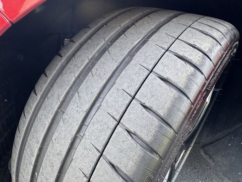 Used 2021 Chevrolet Corvette Stingray Premium Cpe w/ Z51 Performance Package image 13