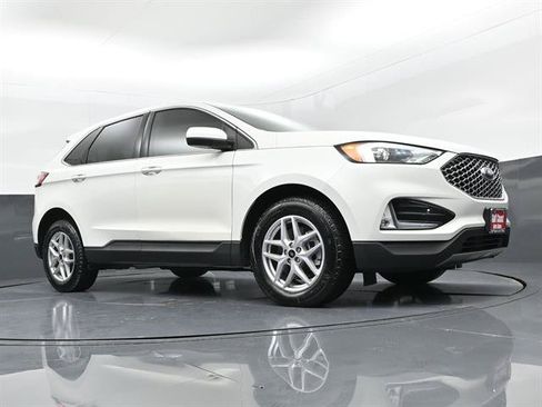 Certified 2024 Ford Edge SEL w/ Convenience Package AWD/4WD image 28
