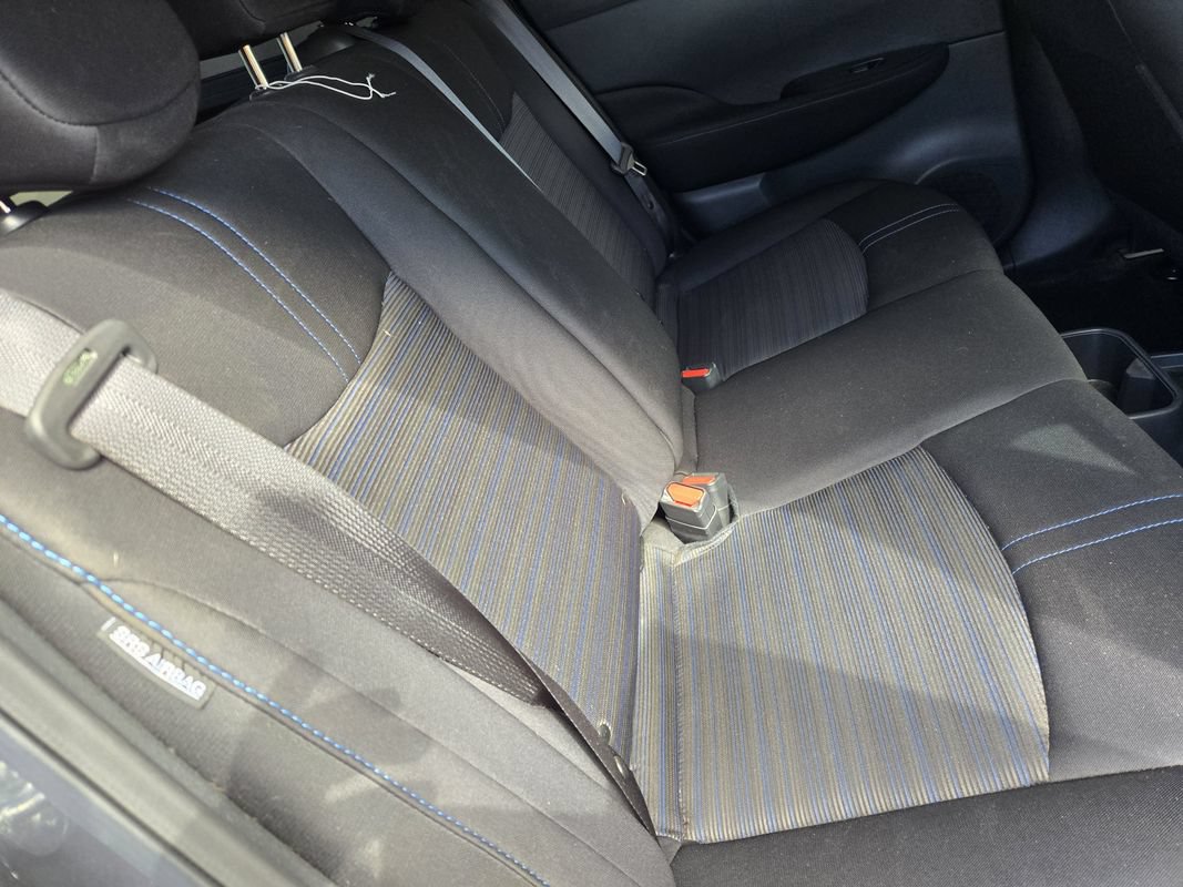 Used 2025 Nissan Leaf S FWD image 23